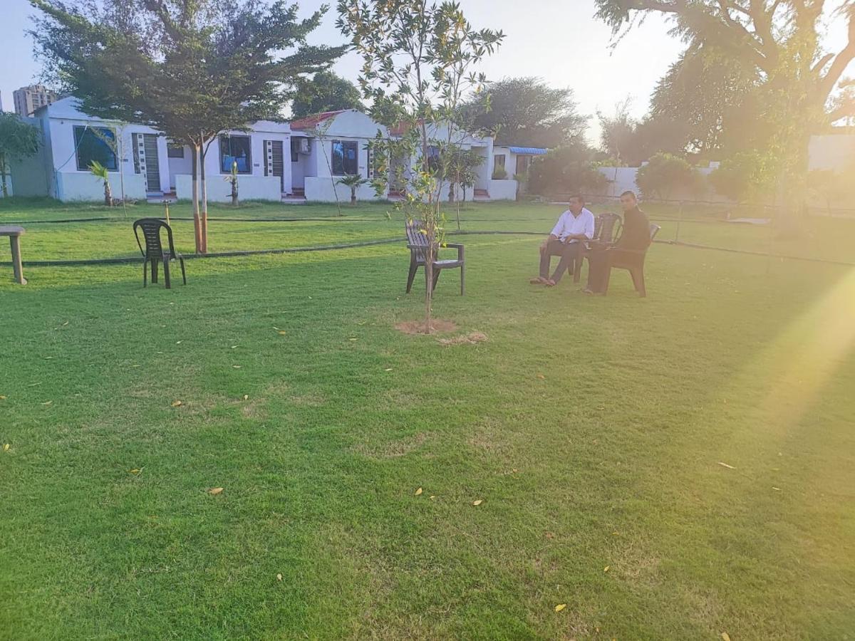 Athitya Hotel And Resort Sikar المظهر الخارجي الصورة